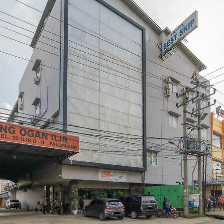 Urbanview Hotel Best Skip Palembang Palimbão Exterior foto