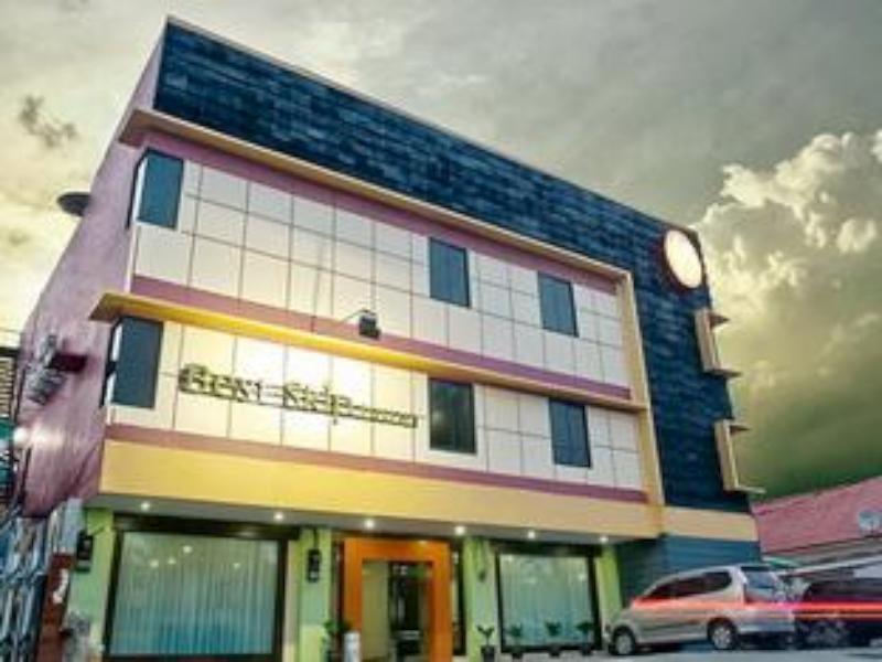 Urbanview Hotel Best Skip Palembang Palimbão Exterior foto